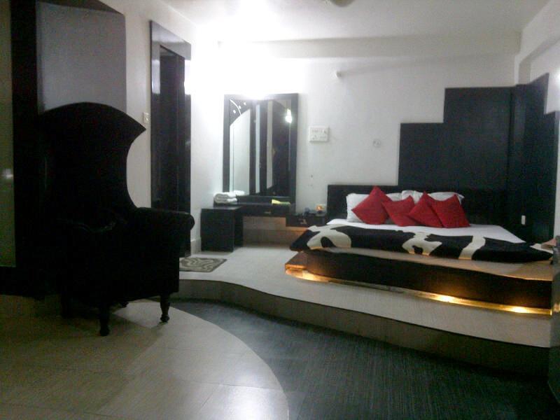 Aravali Clarks Inn อัลวาร์ ภายนอก รูปภาพ