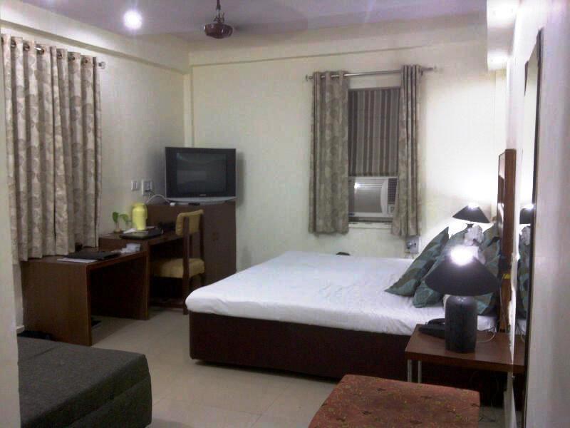 Aravali Clarks Inn อัลวาร์ ภายนอก รูปภาพ